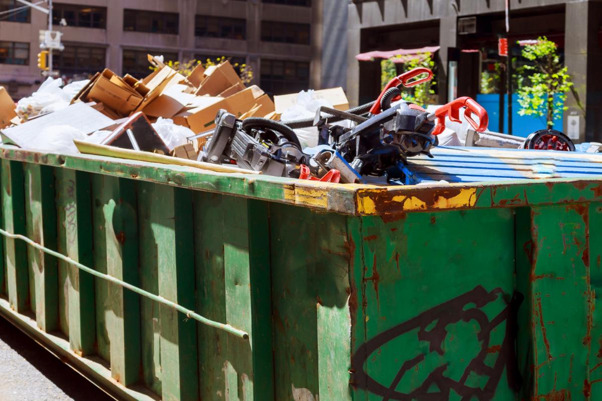 How To Effectively Load a Dumpster