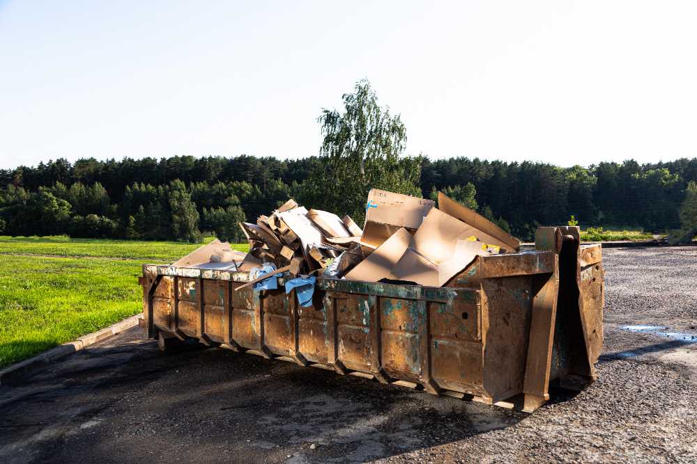 Tips for Renting Roll Off Dumpsters