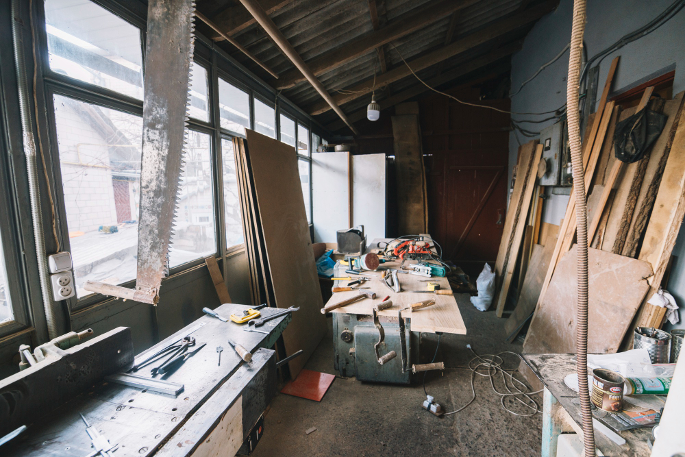 Home Renovation Cleanup: Why a Roll Off Dumpster Is a Must