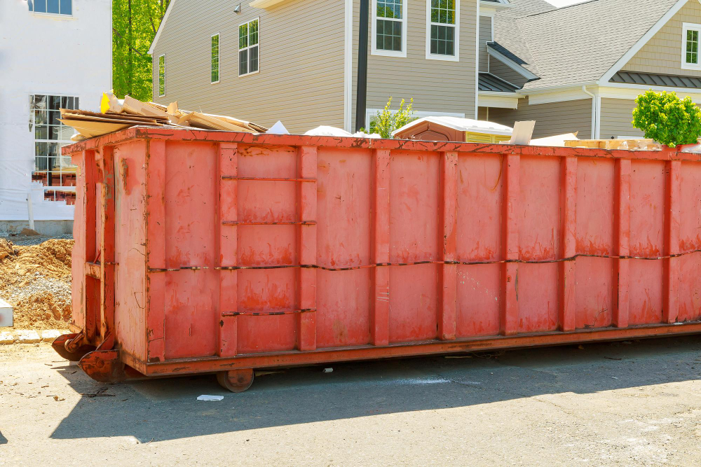 Roll Off Container Rental in Orlando for Yard Cleanup